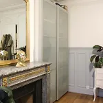 Spacious And Practical Apartment In Paris 18Th